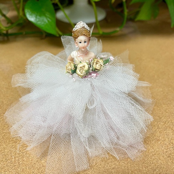 Vintage Wedding Cake Topper 4 inches Off White Tulle Dress Bride - Picture 7 of 13